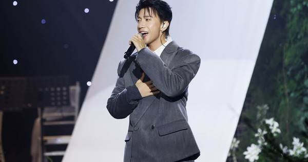 S.T Sơn Thạch tiết lộ từng 'trốn viện' để đi diễn đám cưới