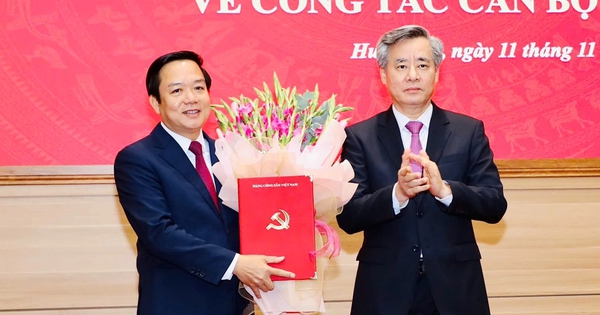 Chủ tịch tỉnh Ninh Bình Phạm Quang Ngọc làm Phó bí thư Tỉnh ủy Hưng Yên