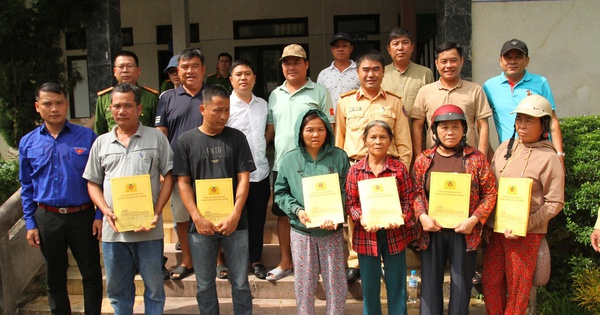 Nghĩa tình miền Nam đến với vùng “sóng thần trên núi” xứ Huế