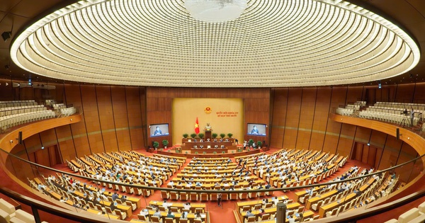 Quốc hội khóa XVI dự kiến có 500 đại biểu, 217 ở T.Ư và 283 ở địa phương