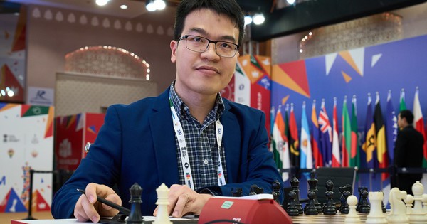 Lê Quang Liêm làm nên lịch sử ở World Cup cờ vua, nhận phần thưởng 'khủng'