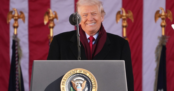 Ông Trump tuyên bố 'chiến thắng rất lớn' trước phe Dân chủ