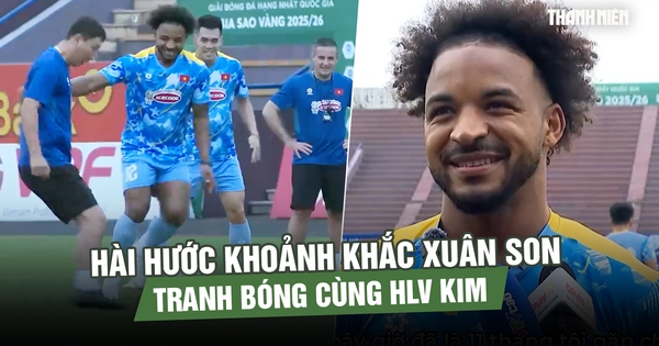 Hài hước khoảnh khắc Xuân Son tranh bóng cùng HLV Kim, nói đã hồi phục 100%
