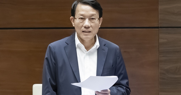 Bộ trưởng Bộ Công an nói về đề xuất cho phạm nhân lưu trữ trứng và tinh trùng