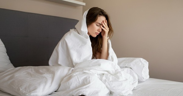 Ngủ 8 giờ mỗi đêm, vì sao thức dậy vẫn cảm thấy mệt mỏi?