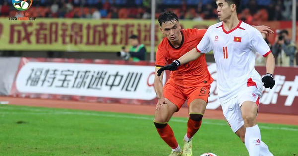 HLV Đinh Hồng Vinh khen U.23 Việt Nam quá bản lĩnh: Thắng U.23 Trung Quốc và còn hơn thế nữa…