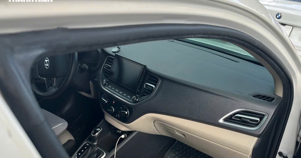 5 dấu hiệu nhận biết gioăng cao su cửa ô tô bị mòn, cần thay thế