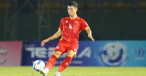 Khó đoán hàng thủ đội tuyển Việt Nam