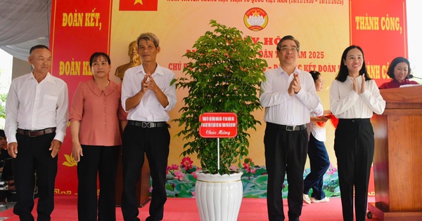 Ông Nguyễn Phước Lộc nhắn nhủ người dân gìn giữ tình làng nghĩa xóm