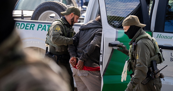 Mỹ điều chỉnh chiến dịch truy quét người nhập cư trái phép