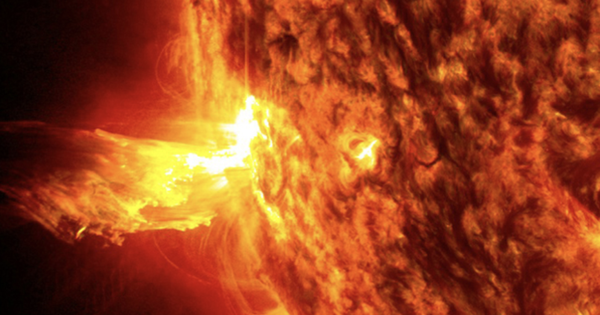 Tin bất ngờ về bão mặt trời hôm nay 15.12: Mặt trời… 'nghỉ ngơi'