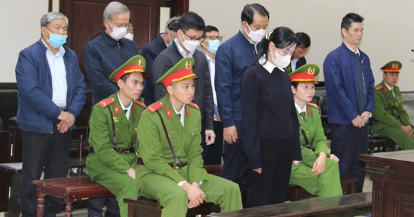 Xét xử vụ Tập đoàn Phúc Sơn: cựu Chủ tịch tỉnh Vĩnh Phúc cũ đột quỵ, xin vắng mặt