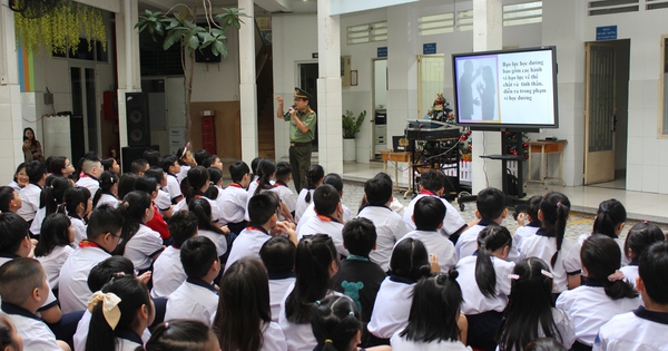 Câu nói 'đồ bị hiếp dâm', bạo lực học đường tàn nhẫn khiến nữ sinh tự sát