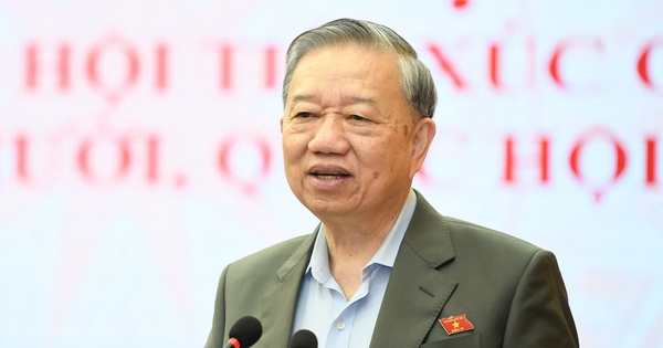 Miễn học phí có 1-2 triệu nhưng nhà trường lại ‘liên kết’ rồi thu thêm vài triệu