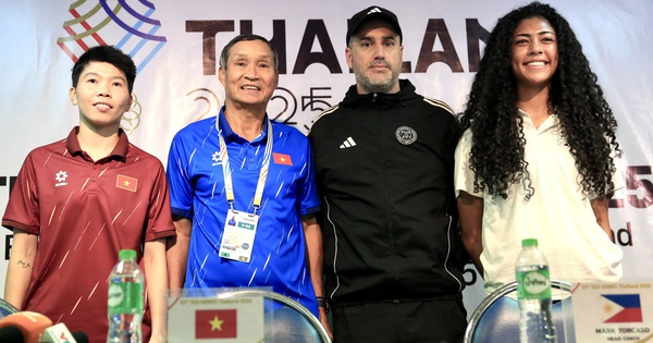 HLV Mai Đức Chung nói điều bất ngờ trước chung kết lịch sử, HLV Philippines tuyên bố nóng