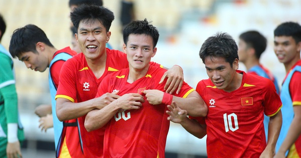 Bóng đá Việt Nam lại biến sân Rajamangala thành nơi nâng cúp: U.23 Thái Lan sẽ thua?