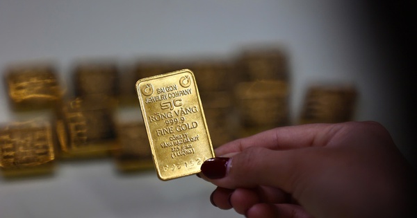 Giá vàng hôm nay 17.12.2025: Bật tăng trở lại