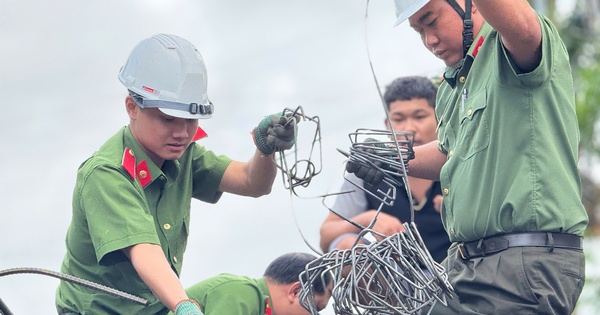 Công an tỉnh Đắk Lắk tăng cường lực lượng xây dựng nhà cho người dân