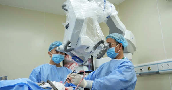 Kỳ tích cứu sống bệnh nhân u não tái phát sau 48 giờ nhập viện