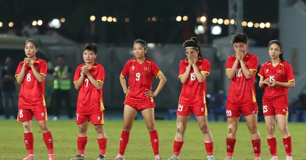 Xin đừng để VĐV phải phát khóc vì trọng tài