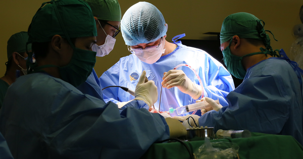 Tưởng mệt mỏi thông thường hóa ra u màng não to như quả trứng gà