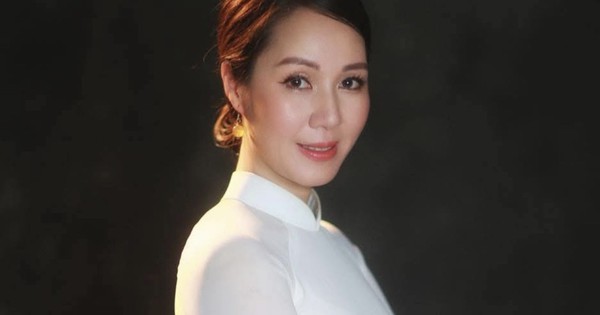 Nữ diễn viên từng làm tiếp viên hàng không tái xuất màn ảnh