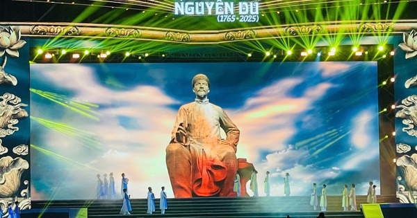 Kỷ niệm 260 năm ngày sinh đại thi hào Nguyễn Du