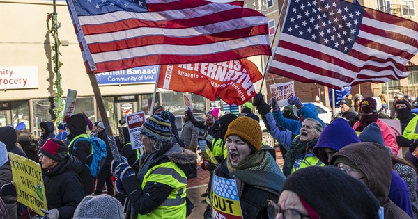 Mỹ tiếp tục siết nhập cư, số người bị trục xuất sắp 'bùng nổ'