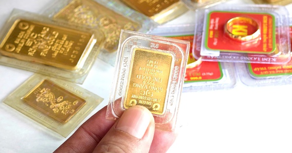 Giá vàng thế giới phá kỷ lục