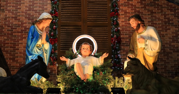 Nguồn gốc Giáng sinh có từ khi nào? Đêm nay 24.12 và ngày 25.12 có gì khác?