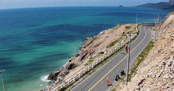 Đề xuất làm cáp treo 28 trụ từ sân bay Cỏ Ống tới trung tâm Côn Đảo