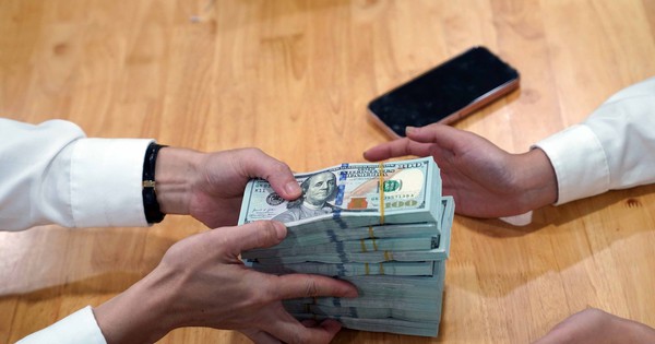 Chuyển tiền tại Trung tâm tài chính quốc tế phải ghi rõ mục đích giao dịch