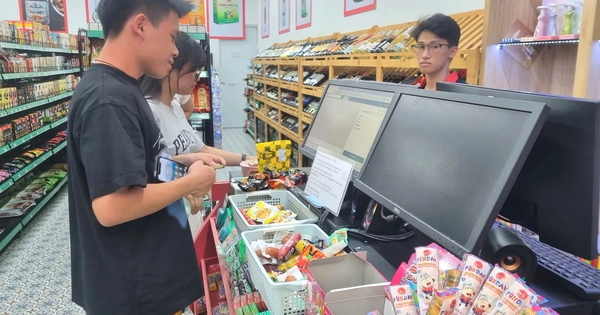 Tranh cãi đề xuất doanh thu trên 3 tỉ mới phải dùng hóa đơn điện tử