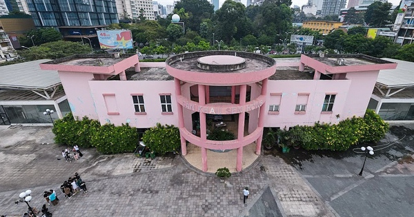 Sân khấu Sen Hồng cũ sẽ tạm dùng làm bãi gửi xe máy tuyến metro số 1