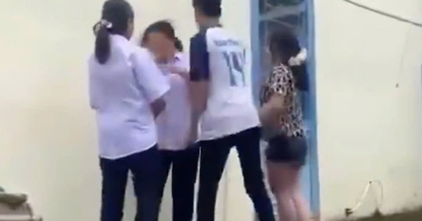 Đà Nẵng: Nữ sinh lớp 8 bị bạn đánh hội đồng, công an vào cuộc điều tra