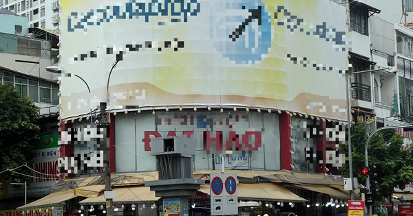 Nhà phố 'kín như hộp', hiểm họa cháy nổ rình rập