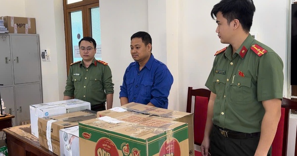 Công an Hưng Yên khởi tố nhóm làm giả chứng chỉ nghề với giá 1 triệu đồng