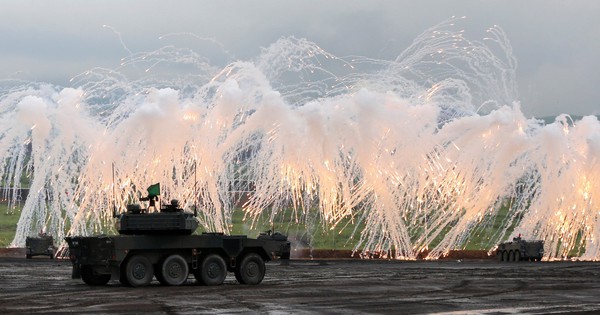 Nội các Nhật Bản thông qua ngân sách quốc phòng kỷ lục