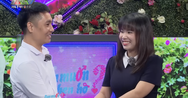 Chàng trai U.40 đọc thơ lãng mạn, 'cưa đổ' gái xinh trên show hẹn hò