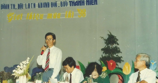 Chương trình 'Giới thiệu mùa thi 1998': Khi cơn khát được thỏa mãn