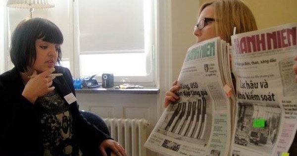 Những 'cú hích' của đồng nghiệp quốc tế