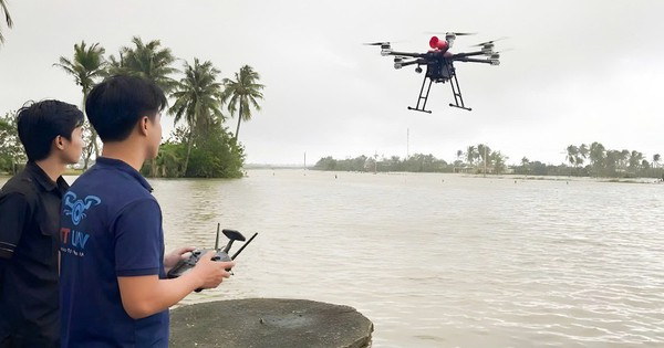 Vốn tỉ USD chảy vào hạ tầng máy bay không người lái