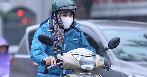 Không khí lạnh cực mạnh tràn xuống miền Bắc, 6 tỉnh miền Trung mưa rào