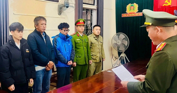 Ph&aacute; đường d&acirc;y mua b&aacute;n h&agrave;ng triệu dữ liệu c&aacute; nh&acirc;n, nhiều c&aacute;n bộ l&agrave; nạn nh&acirc;n