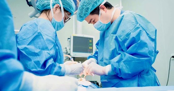 T&agrave;i trợ t&uacute;i ngực phẫu thuật tạo h&igrave;nh sau điều trị ung thư v&uacute;