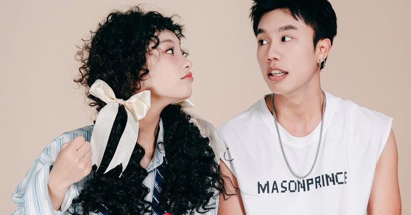 Cặp đ&ocirc;i ch&iacute;nh &lsquo;Đi giữa trời rực rỡ&rsquo; t&aacute;i hợp tr&ecirc;n s&oacute;ng truyền h&igrave;nh