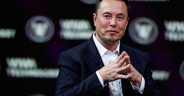 Con g&aacute;i Elon Musk l&ecirc;n tiếng về việc cha m&igrave;nh c&oacute; th&ecirc;m con