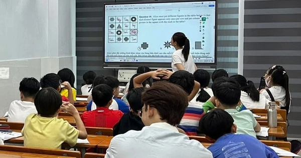 Gi&aacute;m đốc Sở GD-ĐT TP.HCM chỉ đạo c&aacute;c trường về dạy th&ecirc;m học th&ecirc;m