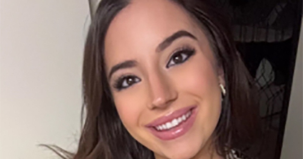 Ashley St. Clair kể chuyện t&igrave;nh với Elon Musk