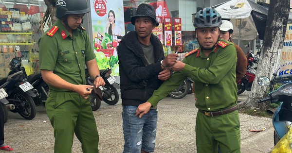 Bắt n&oacute;ng nghi phạm đ&acirc;m t&agrave;i xế GrabBike trước bến xe Đ&agrave; Nẵng